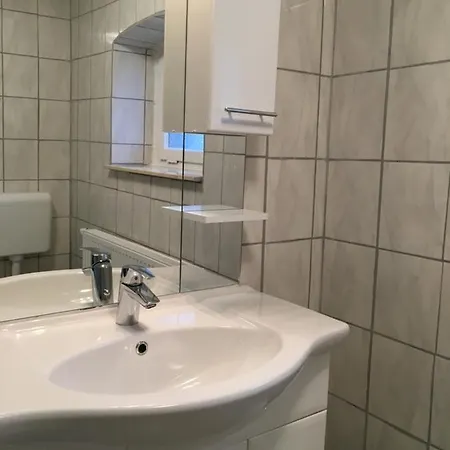 Apartment 4